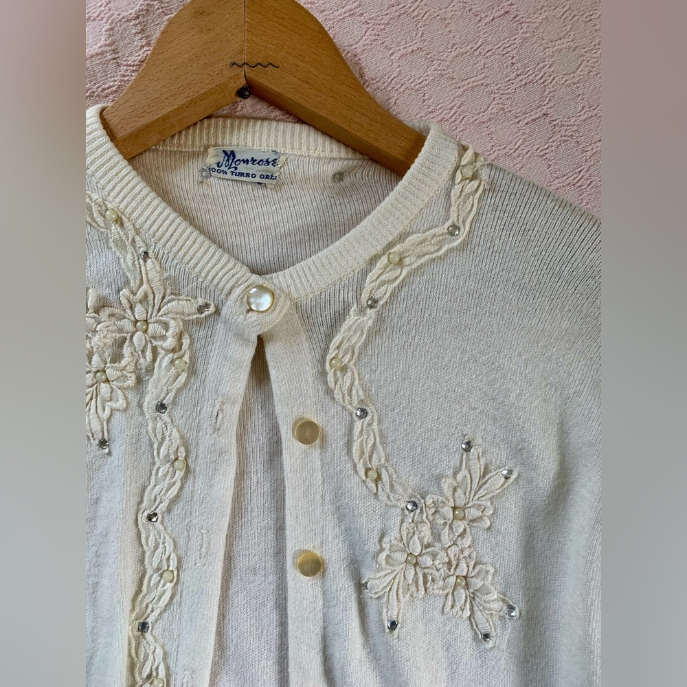 Vintage 1960s Monrose cardigan with pearl appliqués. - Picture 2 of 4